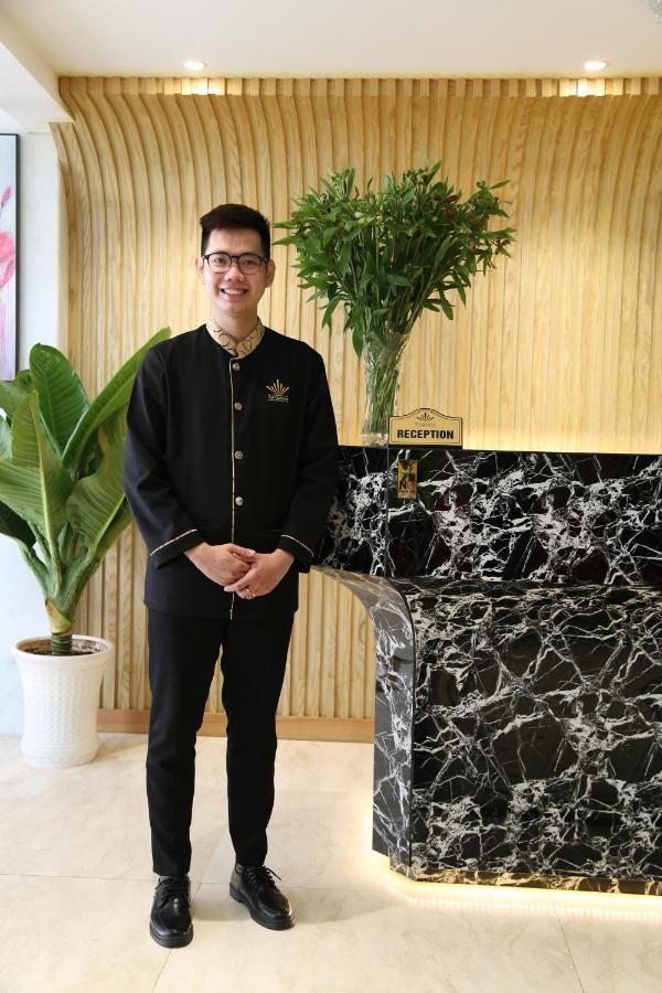 The Queendor Boutique Hotel โฮจิมินห์ซิตี้ ภายนอก รูปภาพ