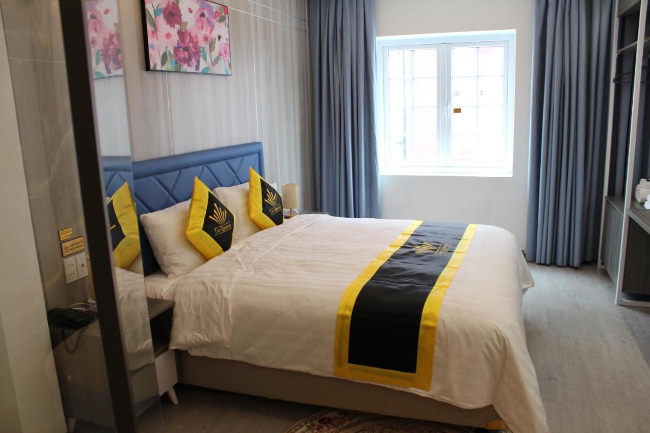 The Queendor Boutique Hotel โฮจิมินห์ซิตี้ ภายนอก รูปภาพ