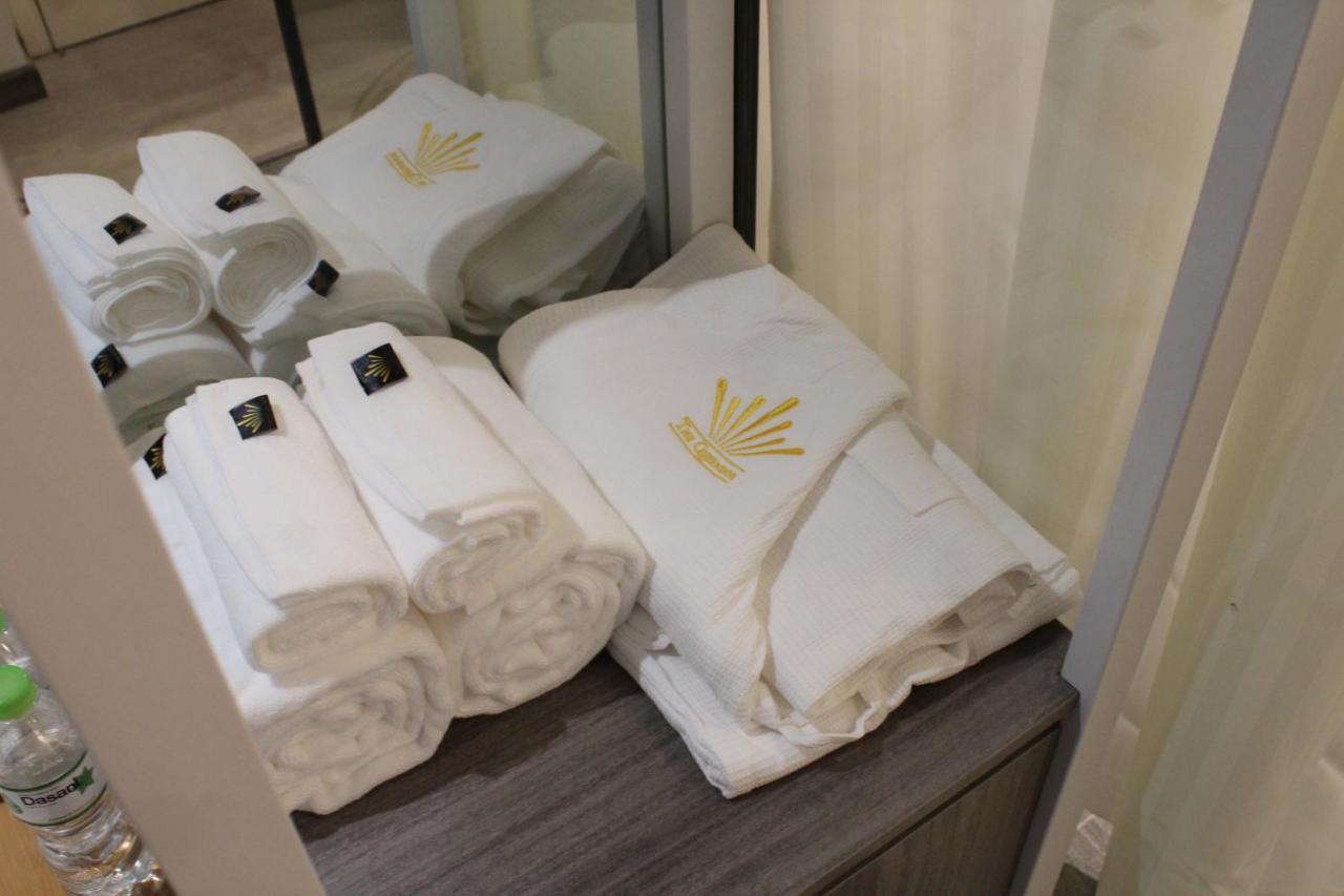 The Queendor Boutique Hotel โฮจิมินห์ซิตี้ ภายนอก รูปภาพ