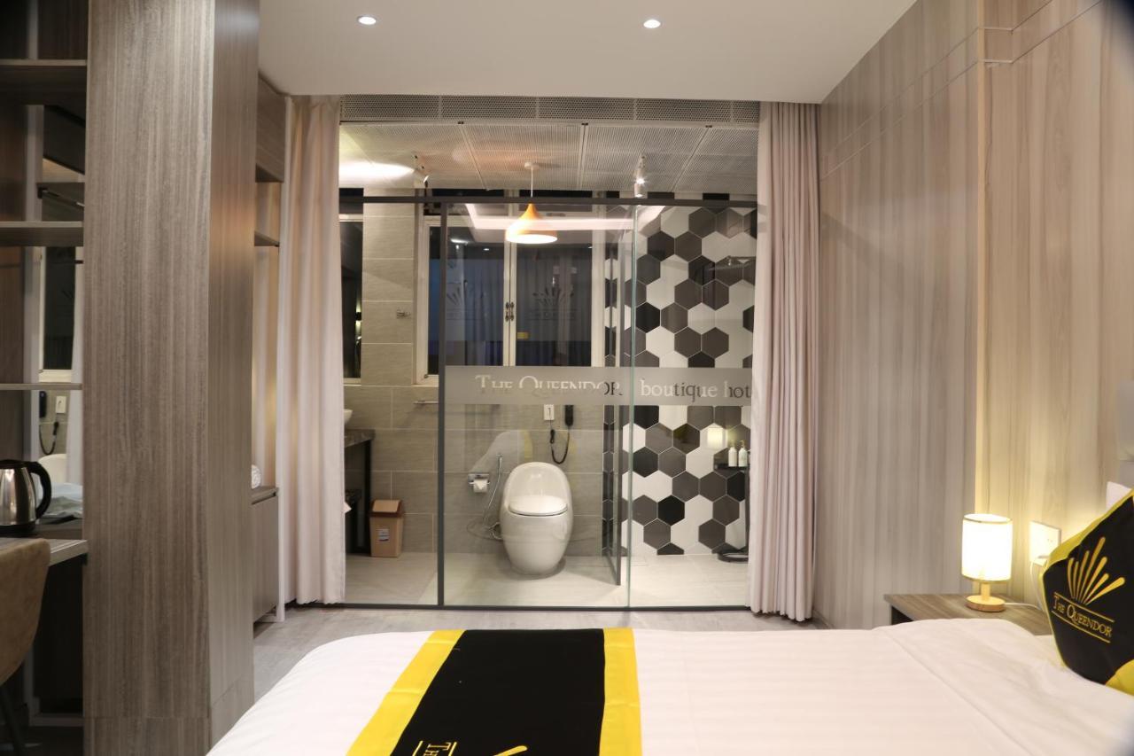 The Queendor Boutique Hotel โฮจิมินห์ซิตี้ ภายนอก รูปภาพ